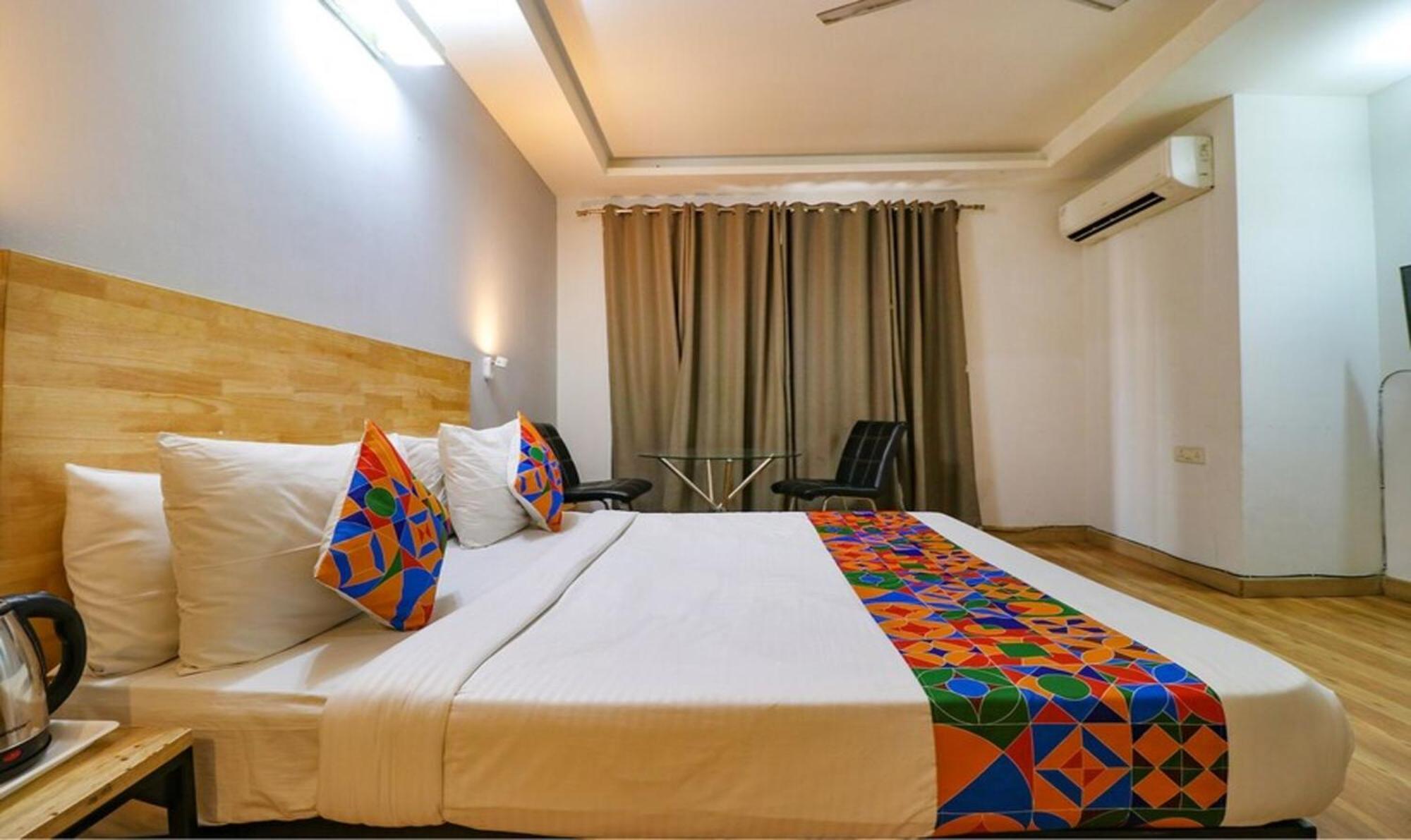 Fabhotel Majestic Jpm I Yeni Delhi Dış mekan fotoğraf